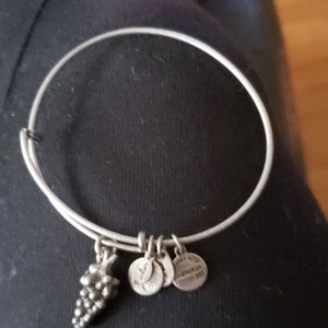 Alex and Ani  Wine bracelet,  Silverstone